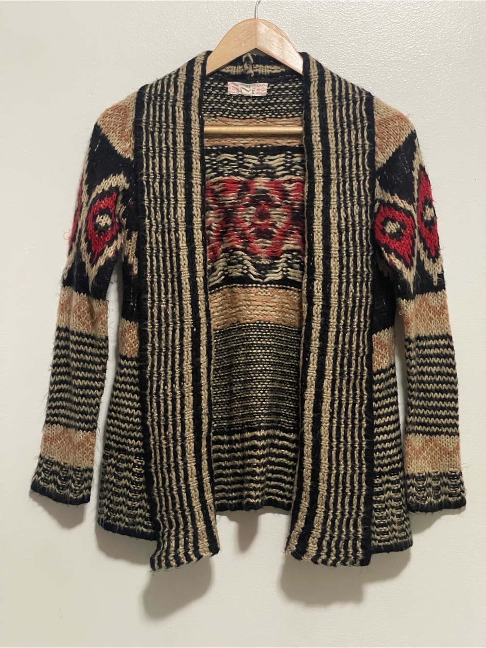 Pink Republic Open-Front Geometric Cardigan - Black, Beige & Red